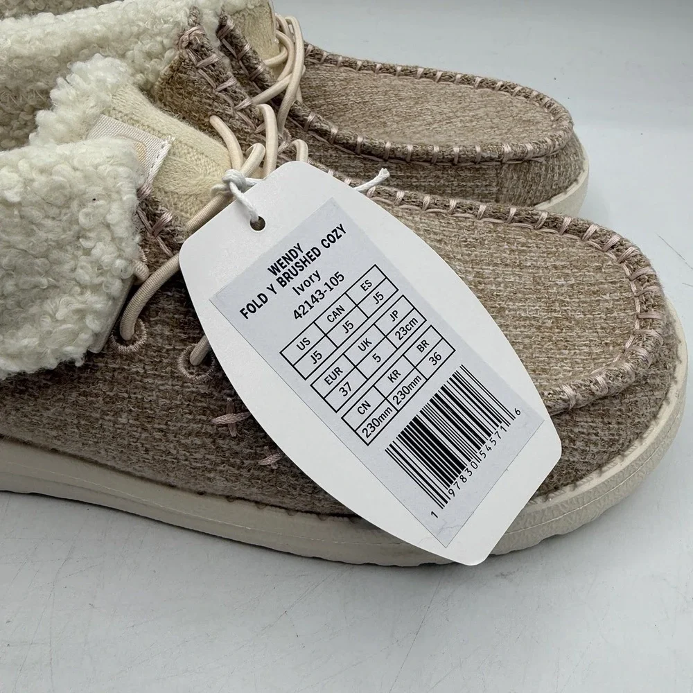 Hey Dude Wendy Fold Y Brushed Cozy Shoes Girls Sz J 5 Ivory Slip On 42143-105